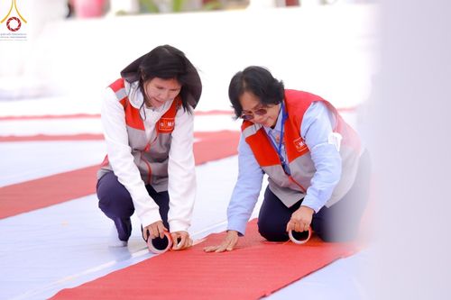 ภาพ No.205429:V.53 สารพัดV สารพัดดี ที่วัดโบสถ์บน ในโครงการธรรมยาตรา กตัญญูบูชา มหาปูชนียาจารย์ พระมงคลเทพมุนี(สด จนฺทสโร) พระผู้ปราบมาร อนุสรณ์สถาน 7 แห่ง ปีที่ 13 ระหว่างวันที่ 2-31 มกราคม พ.ศ. 2568