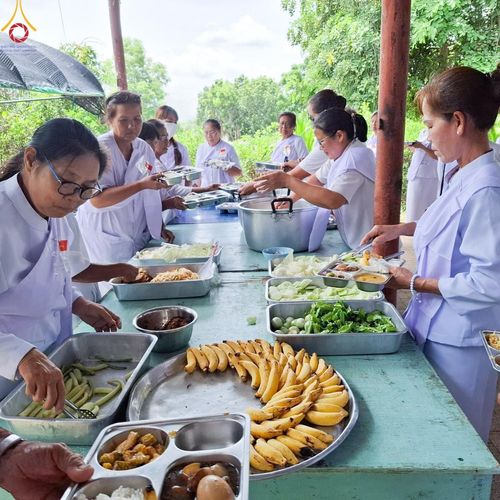 ภาพ No.155392:โครงการอุบาสกแก้ว อุบาสิกาแก้ว รุ่นที่ 2 ตัวแทนทอดกฐินสามัคคีทั่วไทย 30,000 วัด บูชาธรรม 80 ปี หลวงพ่อธัมมชโย ศูนย์ปฏิบัติธรรมเพชรบูรณ์ ต.นาป่า อ.เมือง จ.เพชรบูรณ์