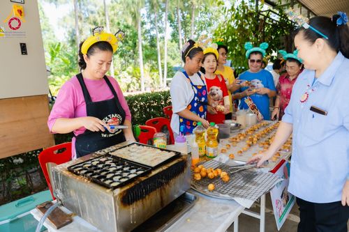 ภาพ No.183101:วันรวมพลังเด็กดี V-Star ผู้นำฟื้นฟูศีลธรรมโลก ณ ธุดงคสถานชลบุรี อ.ศรีราชา จ.ชลบุรี  ในวันเสาร์ที่ 16 พฤศจิกายน 2567