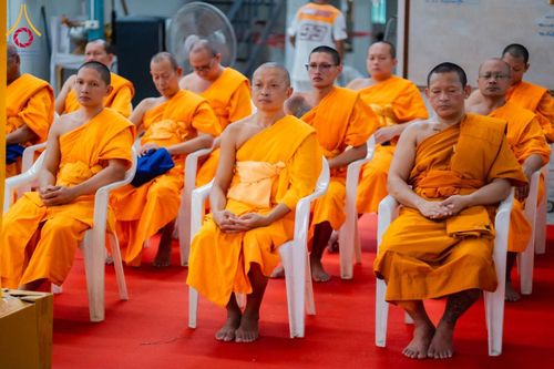 ภาพ No.183575:พิธีทอดกฐิน ณ วัดใหม่สำราญ(เกาะล้าน) อ.บางละมุง จ.ชลบุรี ในโครงการทอดกฐินสามัคคีทั่วไทย 30,000 วัด บูชาธรรม 80 ปี หลวงพ่อธัมมชโย โดยคณะศิษยานุศิษย์วัดพระธรรมกาย วันที่ 28 ตุลาคม พ.ศ. 2567