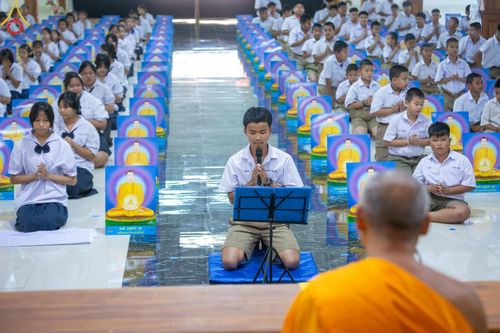 ภาพ No.186011:กิจกรรมวันรวมพลังเด็กดี V-Star ผู้นำฟื้นฟูศีลธรรมโลก จังหวัดแพร่ ณ ธุดงคสถานพรรัตนะแพร่ ต.แม่เกิ๋ง อ.วังชิ้น จังหวัดแพร่ วันที่ 23 ธันวาคม พ.ศ. 2567