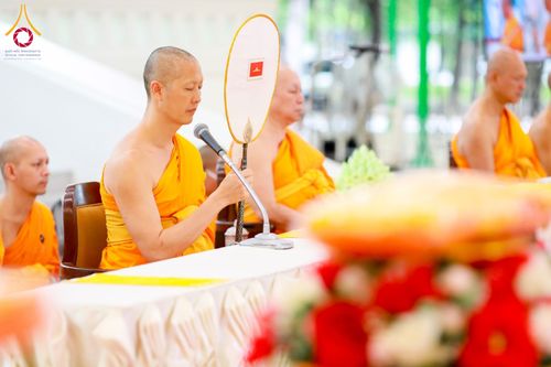 ภาพ No.159072:พิธีทอดผ้าป่าถวายทุนการศึกษาพระภิกษุสามเณรทั่วโลก และ พิธีถวายสังฆทานหนังสือพระไตรปิฏก 80 วัด บูชาธรรม 80 ปี หลวงพ่อธัมมชโย วันเสาร์ที่ 21 กันยายน พ.ศ. 2567 ณ โบสถ์พระไตรปิฏก วัดพระธรรมกาย