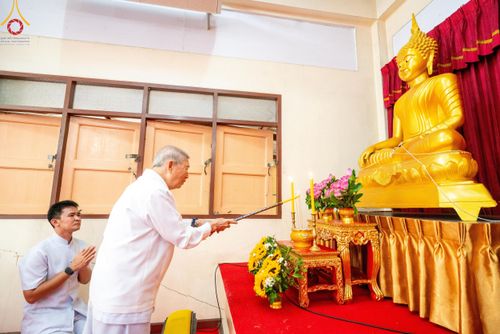 ภาพ No.192251:พิธีทอดผ้าป่าทำนุบำรุงศาสนสถาน ณ วัดเทพพล แขวงบางพรม เขตตลิ่งชัน กรุงเทพมหานคร ในโครงการธรรมยาตรา กตัญญูบูชา มหาปูชนียาจารย์ พระมงคลเทพมุนี(สด จนฺทสโร) พระผู้ปราบมาร อนุสรณ์สถาน 7 แห่ง ปีที่ 13 วันที่ 9 มกราคม พ.ศ. 2568