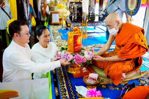 ภาพ No.259168:วันที่ 19 ตุลาคม พ.ศ. 2568 พิธีทอดกฐินสามัคคีทั่วไทย 30,000 วัด โดยคณะศิษยานุศิษย์ บูชาธรรม 81 ปี หลวงพ่อธัมมชโย ณ วัดบางบัวงาม ตำบลบ้านม่วง อำเภอบ้านโป่ง จังหวัดราชบุรี