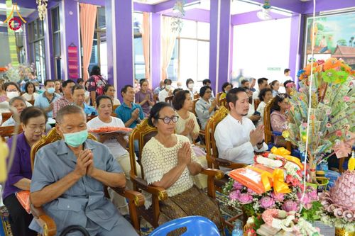 ภาพ No.171008:พิธีทอดกฐิน ณ วัดบางไกรใน จ.นนทบุรี ในโครงการกฐินสามัคคีทั่วไทย 30,000 วัด บูชาธรรม 80 ปี หลวงพ่อธัมมชโย โดยคณะศิษยานุศิษย์วัดพระธรรมกาย วันที่ 27 ตุลาคม พ.ศ. 2567