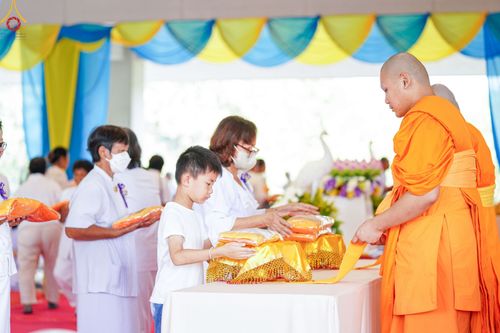 ภาพ No.94095:พิธีทอดกฐินสามัคคีทั่วไทย 5,000 วัด ณ ธุดงคสถานพิษณุโลก ต.วังนกแอ่น อ.วังทอง จ.พิษณุโลก  วันที่ 11 พฤศจิกายน พ.ศ. 2566