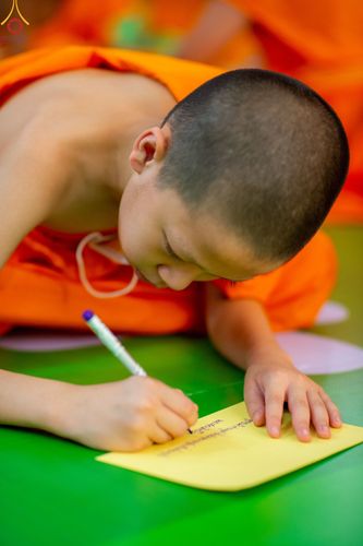 ภาพ No.80636:สามเณรชมนิทรรศการ และสื่อนวัตกรรมพระพุทธศาสนาภาพยนต์ 3 มิติ-จักรวาลนฤมิต ในโครงการบรรพชาสามเณร ฟื้นฟูพระพุทธศาสนาทั่วไทย ประจำปี 2566 ณ วัดพระธรรมกาย จ.ปทุมธานี