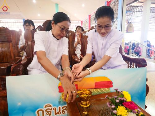 ภาพ No.167363:พิธีทอดกฐิน ณ วัดเขาตะพั้น อ.ท่ามะกา จ.กาญจนบุรี ในโครงการกฐินสามัคคีทั่วไทย 30,000 วัด บูชาธรรม 80 ปี หลวงพ่อธัมมชโย โดยคณะศิษยานุศิษย์วัดพระธรรมกาย วันที่ 20 ตุลาคม พ.ศ. 2567