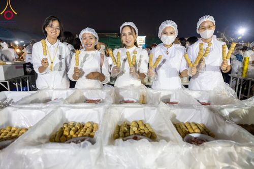 ภาพ No.109155:พิธีถวายภัตตาหารเป็นสังฆทาน แด่คณะพระธรรมยาตราฯ วันที่ 10 มกราคม พ.ศ. 2567 ณ อนุสรณ์สถานคลองบางนางแท่น อ.สามพราน จ.นครปฐม