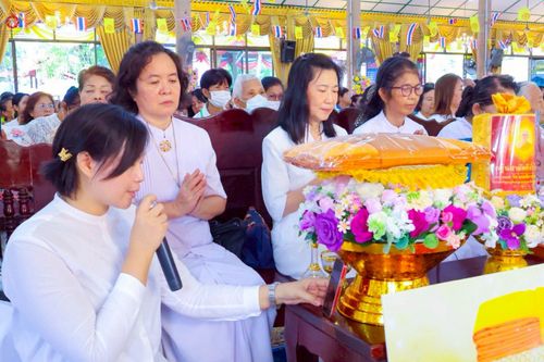 ภาพ No.256102:วันที่ 8 ตุลาคม พ.ศ. 2568 พิธีทอดกฐินสามัคคีทั่วไทย 30,000 วัด โดยคณะศิษยานุศิษย์ บูชาธรรม 81 ปี หลวงพ่อธัมมชโย ณ วัดหนามแดง อ.บางพลี จ.สมุทรปราการ
