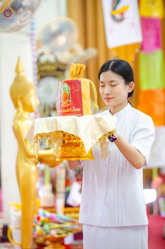 ภาพ No.164981:พิธีทอดกฐิน ณ วัดกลางเกาะระกำ ต.บ้านสร้าง อ.บางปะอิน จ.พระนครศรีอยุธยา ในโครงการกฐินสามัคคีทั่วไทย 30,000 วัด บูชาธรรม 80 ปี หลวงพ่อธัมมชโย โดยคณะศิษยานุศิษย์วัดพระธรรมกาย วันที่ 20 ตุลาคม พ.ศ. 2567