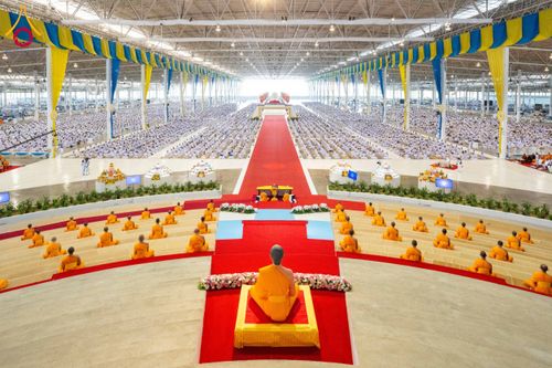 ภาพ No.126600:พิธีบูชาข้าวพระ ในวันอาทิตย์ต้นเดือนที่ 3 มีนาคม พ.ศ. 2567 ณ วัดพระธรรมกาย จ.ปทุมธานี