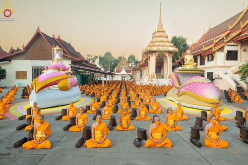 ภาพ No.113731:พระธรรมยาตราร่วมปฏิบัติธรรม และถ่ายภาพหมู่ประวัติศาสตร์ ปีที่ 12  วันที่ 16 มกราคม พ.ศ. 2567  ณ วัดโบสถ์บน จ.นนทบุรี