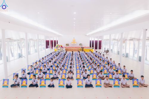 ภาพ No.104556:วันรวมพลังเด็กดี V-Star ผู้นำฟื้นฟูศีลธรรมโลก จังหวัดปราจีนบุรี ณ ธุดงคสถานปราจีนบุรี วันที่ 24 ธันวาคม พ.ศ. 2566