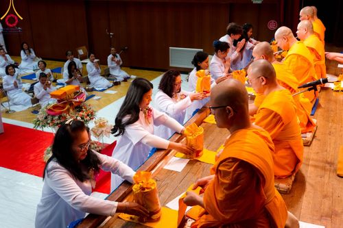 ภาพ No.100984:พิธีทอดกฐินวัดพุทธเวียนนา ประเทศออสเตรีย วันอาทิตย์ที่ 26 พฤศจิกายน พ.ศ. 2566