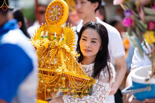 ภาพ No.100668:พิธีทอดกฐินสามัคคีทั่วไทย 5,000 วัด ณ วัดท่าลาดเหนือ จ.ฉะเชิงเทรา วันที่ 26 พฤศจิกายน พ.ศ. 2566