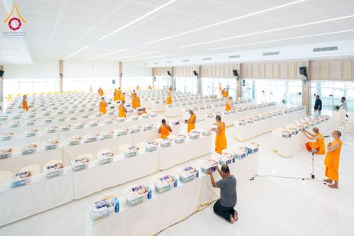 ภาพ No.212407:วันเสาร์ที่ 22 มีนาคม พ.ศ. 2568 พิธีถวายสังฆทานแด่คณะสงฆ์ 323 วัด ปีที่ 21 ครั้งที่ 175 พิธีมอบกองทุนหนุนแรงใจช่วยครูใต้ ปีที่ 18 ครั้งที่ 139 และพิธีทำบุญอุทิศส่วนกุศลให้ผู้วายชนม์ ณ ศูนย์ปฏิบัติธรรมภาคใต้ อำเภอบางกล่ำ จังหวัดสงขลา