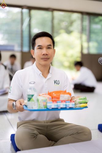 ภาพ No.243035:วันพฤหัสบดีที่ 4 กันยายน พ.ศ. 2568 เวลา 07.00-08.15 น. มหาวิทยาลัยเกษตรศาสตร์ กำแพงแสน ร่วมทำบุญตักบาตร Freshy KU85 พระสงฆ์ 85 รูป