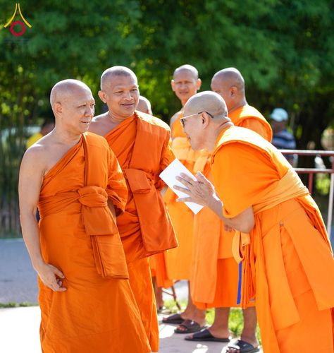 ภาพ No.149406:พิธีทักษิณานุปทานแด่บรรพชนตระกูลผ่องสวัสดิ์ และหมู่ญาติที่ล่วงลับไปแล้ว ประจำปี ครั้งที่ 19 วันพฤหัสบดีที่ 22 สิงหาคม พ.ศ. 2567 ณ พระมหาเจดีย์ทัตตชีโว ศูนย์อบรมเยาวชนกาญจนบุรี