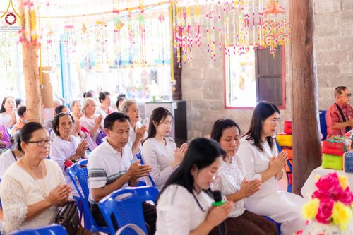 ภาพ No.166085:พิธีทอดกฐิน ณ ที่พักสงฆ์นาเจริญ(คุ้มเกษม) จ.อุบลราชธานี ในโครงการกฐินสามัคคีทั่วไทย 30,000 วัด บูชาธรรม 80 ปี หลวงพ่อธัมมชโย โดยคณะศิษยานุศิษย์วัดพระธรรมกาย วันที่ 20 ตุลาคม พ.ศ. 2567