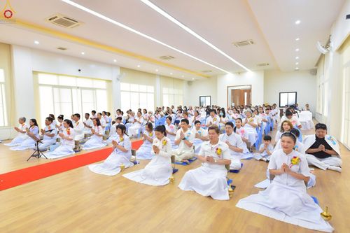 ภาพ No.249923:วันอังคารที่ 30 กันยายน พ.ศ. 2568 พิธีตอกเสามงคลต้นแรกอาคารเศรษฐีถาวร ที่พักผู้มาปฏิบัติธรรม ณ ศูนย์ปฏิบัติธรรมจันทบุรี