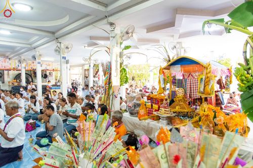 ภาพ No.92968:พิธีทอดกฐินสามัคคีทั่วไทย 5,000 วัด โดยคณะศิษยานุศิษย์วัดพระธรรมกาย น้อมบูชาธรรม 79 ปี หลวงพ่อธัมมชโย ณ วัดทรงศิรินาวาส จ.บุรีรัมย์ วันที่ 8 พฤศจิกายน พ.ศ.2566