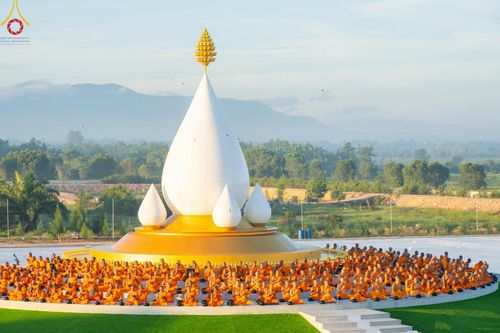 ภาพ No.211893:วันจันทร์ที่ 17 มีนาคม พ.ศ. 2568 พิธีตักบาตรพระกว่า 300 รูป ฉลองพิธีประดิษฐานพระบรมสารีริกธาตุ ณ ปทุมเจดีย์ เจดีย์พระพุทธเจ้า 5 พระองค์ ศูนย์อบรมเยาวชนปัตตานี บ้านโคกดีปลี ตำบลตุยง อำเภอหนองจิก จังหวัดปัตตานี