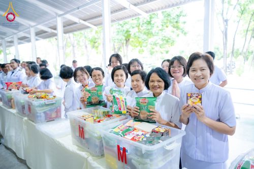 ภาพ No.148163:กิจกรรมเฉลิมพระเกียรติ สมเด็จพระนางเจ้าสิริกิติ์ พระบรมราชินีนาถ พระบรมราชชนนีพันปีหลวง เนื่องในโอกาสวันเฉลิมพระชนมพรรษา วันจันทร์ที่ 12 สิงหาคม พ.ศ. 2567 ณ อาคารโถงช้างฯ วัดพระธรรมกาย 