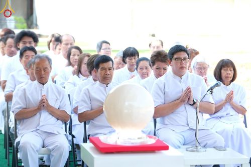 ภาพ No.142899:พิธีเจริญพระพุทธมนต์ โปรยรัตนชาติ เพื่อความเป็นสิริมงคล  ณ พื้นที่ก่อสร้างอาคารปฏิบัติธรรม “แก้วธรรมชัยรัตนอนันต์”  วัดพระธรรมกายเทนเนสซี ประเทศสหรัฐอเมริกา วันอังคารที่ 2 กรกฎาคม พ.ศ. 2567