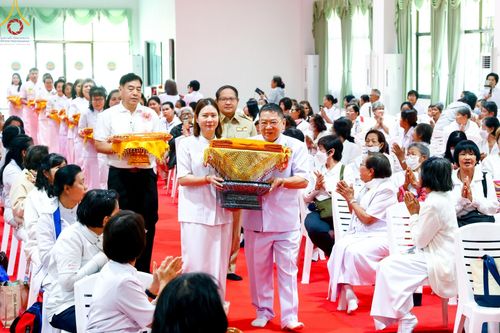 ภาพ No.199113:พิธีทอดผ้าป่าทำนุบำรุงศาสนสถาน ณ วัดไร่ขิง ตำบลไร่ขิง อำเภอสามพราน จังหวัดนครปฐม ในโครงการธรรมยาตรา กตัญญูบูชา มหาปูชนียาจารย์ พระมงคลเทพมุนี(สด จนฺทสโร) พระผู้ปราบมาร อนุสรณ์สถาน 7 แห่ง ปีที่ 13 วันที่ 21 มกราคม พ.ศ. 2568