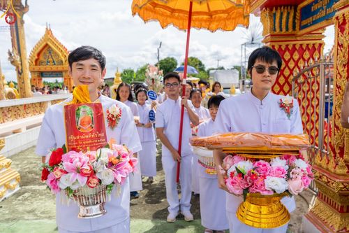 ภาพ No.165321:พิธีทอดกฐิน ณ วัดตระพัง ต.เชียงรากใหญ่  อ.สามโคก จ.ปทุมธานี ในโครงการกฐินสามัคคีทั่วไทย 30,000 วัด บูชาธรรม 80 ปี หลวงพ่อธัมมชโย โดยคณะศิษยานุศิษย์วัดพระธรรมกาย วันที่ 20 ตุลาคม พ.ศ. 2567