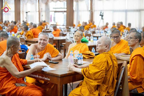 ภาพ No.313721:วันที่ 9 มีนาคม พ.ศ. 2569 การตรวจข้อสอบประโยคบาลีสนามหลวง พ.ศ.2569 ชั้นประโยค 1-2 ถึง ประโยค ป.ธ.9 ณ ศาลาอบรมสงฆ์ วัดสามพระยา เขตพระนคร กรุงเทพมหานคร