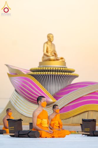 ภาพ No.116850:พระธรรมยาตราร่วมปฏิบัติธรรม และถ่ายภาพหมู่ประวัติศาสตร์ ปีที่ 12  วันที่ 21 มกราคม พ.ศ. 2567  ณ อนุสรณ์สถานบางปลา จ.นครปฐม