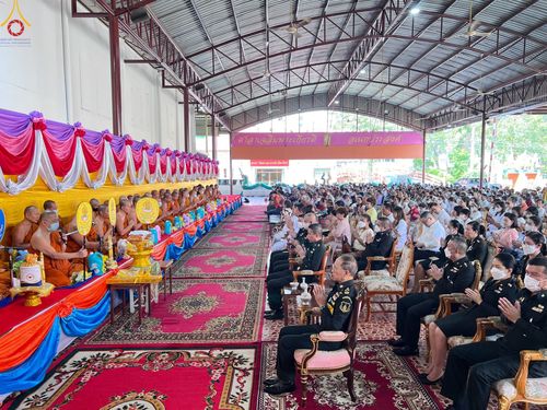 พิธีประเพณีตักบาตรเทโวโรหณะ พิธีทอดกฐิน และพิธีกรานกฐิน ณ วัดบางบัว แขวงอนุสาวรีย์ เขตบางเขน กรุงเทพมหานคร วันที่ 5 พฤศจิกายน พ.ศ. 2566