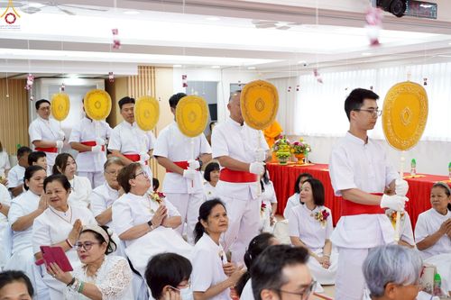 ภาพ No.233658:วันอาทิตย์ที่ 6 กรกฎาคม พ.ศ.2568 พิธีสมโภช 15 ปี วัดพระธรรมกายเกาลูน และพิธีมุทิตาสักการะเปรียญธรรม 9 ประโยค ณ วัดพระธรรมกายเกาลูน เขตปกครองพิเศษฮ่องกง สาธารณรัฐประชาชนจีน