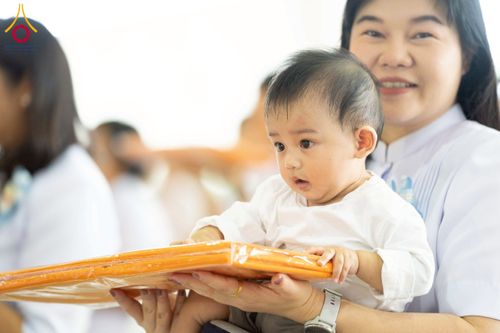 ภาพ No.215365:วันอาทิตย์ต้นเดือนที่ 6 เมษายน พ.ศ. 2568 ขบวนอัญเชิญผ้าป่าสมทบ มหาสังฆทาน 40,000 กว่าวัดทั่วประเทศ ณ สภาธรรมกายสากล วัดพระธรรมกาย