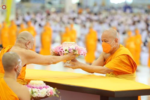 ภาพ No.76985:พิธีหล่อพระบรมพุทธเจ้า ในวันมาฆบูชา อาทิตย์ต้นเดือนที่ 6 มีนาคม พ.ศ. 2566 ณ วัดพระธรรมกาย จ.ปทุมธานี