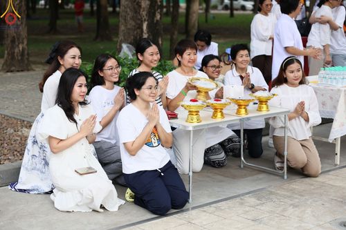 ภาพ No.145538:พิธีอธิษฐานพรรษาของคณะสงฆ์วัดพระธรรมกาย ณ อุโบสถพระไตรปิฎก วัดพระธรรมกาย วันอาทิตย์ที่ 21 กรกฎาคม พ.ศ. 2567