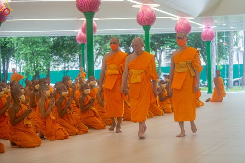 ภาพ No.84814:พิธีอธิษฐานพรรษา ของคณะสงฆ์ ในวันเข้าพรรษา แรม 1 ค่ำ เดือน 8 วันที่ 2 สิงหาคม พ.ศ. 2566 ณ โบสถ์พระไตรปิฎก วัดพระธรรมกาย ต.คลองสาม อ.คลองหลวง จ.ปทุมธานี