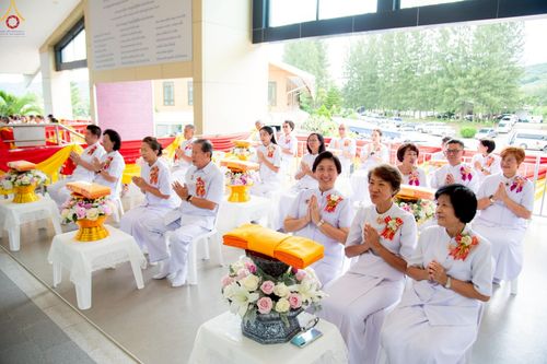 ภาพ No.261032:วันอังคารที่ 14 ตุลาคม พ.ศ. 2568 พิธีทอดกฐินสามัคคี "สร้างองค์พระเจดีย์เพื่อสร้างสันติภาพโลก" ขนาดหน้าตัก 10 เมตร ณ ศูนย์ปฏิบัติธรรมระยอง(บ้านช่องลม) ตำบลบางบุตร อำเภอบ้านค่าย จังหวัดระยอง