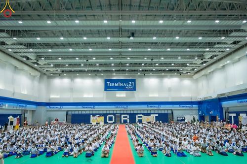 ภาพ No.186127:วันรวมพลังเด็กดี V-Star เยาวชนดีศรีโคราช ณ เทอร์มินอลฮอลล์ ชั้น 4 ศูนย์การค้าเทอร์มินอล 21 โคราช วันที่ 19 ธันวาคม พ.ศ. 2567