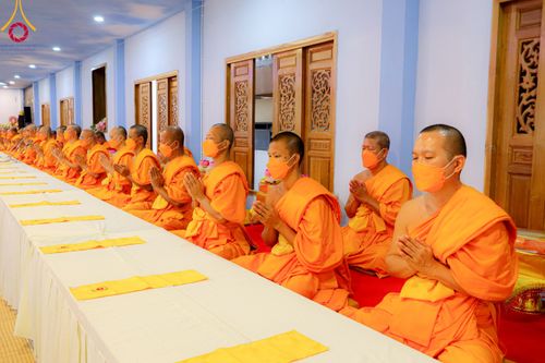 ภาพ No.115034:พิธีถวายภัตตาหารเป็นสังฆทาน แด่คณะพระธรรมยาตรา ปีที่ 12 วันที่ 19 มกราคม พ.ศ. 2567 ณ วัดโบสถ์(บน) บางคูเวียง จ.นนทบุรี