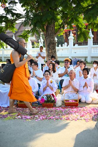 ภาพ No.299386:วันที่ 18 มกราคม พ.ศ. 2569 พิธีต้อนรับพระธรรมยาตรา ณ อนุสรณ์สถานลำดับที่ 5 สถานที่เผยแผ่วิชชาธรรมกายครั้งแรก อนุสรณ์สถานบางปลา วัดบางปลา อำเภอบางเลน จังหวัดนครปฐม ในโครงการธรรมยาตรา กตัญญูบูชา มหาปูชนียาจารย์ พระมงคลเทพมุนี(สด จนฺทสโร) พระผู้ปราบมาร อนุส