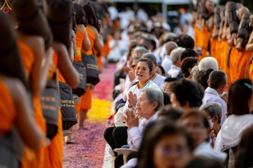 ภาพ No.289742:วันที่ 7 มกราคม พ.ศ. 2569 พิธีต้อนรับพระธรรมยาตรา ณ อนุสรณ์สถานลำดับที่ 2 สถานที่ตั้งมโนปณิธานบวชตลอดชีวิต อนุสรณ์สถานคลองบางนางแท่น อ.สามพราน จ.นครปฐม ในโครงการธรรมยาตรา กตัญญูบูชา มหาปูชนียาจารย์ พระมงคลเทพมุนี(สด จนฺทสโร) พระผู้ปราบมาร อนุสรณ์สถาน 7 แ