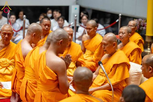 ภาพ No.341802:วันเสาร์ที่ 25 กรกฎาคม พ.ศ. 2569 พิธีบรรพชาอุปสมบท โครงการบรรพชาอุปสมบทหมู่ รุ่นเข้าพรรษา ปี 2569 โครงการบวชพระนานาชาติ AEC และ WAB รุ่นที่  10 ณ วัดพระธรรมกาย จ.ปทุมธานี