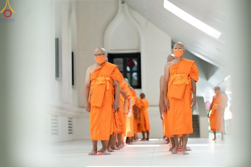 ภาพ No.141484:พิธีบรรพชาอุปสมบท โครงการอุปสมบทหมู่รุ่นผู้บริหาร รุ่นที่ 14 โครงการอุปสมบทหมู่ธรรมทายาท ระดับอุดมศึกษา รุ่นที่ 51 ภาคฤดูฝน ณ โบสถ์พระไตรปิฎก วัดพระธรรมกาย ในวันเสาร์ที่ 15 มิถุนายน พ.ศ. 2567