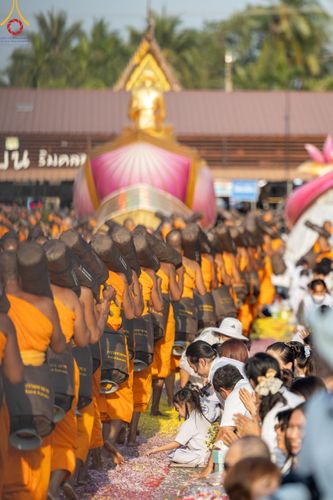 ภาพ No.113256:พิธีต้อนรับพระธรรมยาตรา ปีที่ 12 วันที่ 15 มกราคม พ.ศ. 2567 ณ วัดโบสถ์บน จ.นนทบุรี