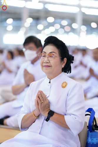 ภาพ No.151314:พิธีบูชาข้าวพระ ในวันอาทิตย์ต้นเดือน วันที่ 1 กันยายน พ.ศ. 2567 ณ สภาธรรมกายสากล วัดพระธรรมกาย