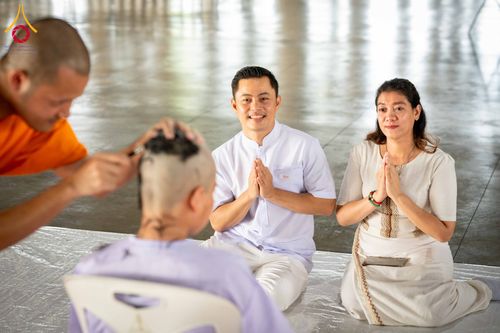 ภาพ No.339833:วันที่ 19 กรกฎาคม พ.ศ.2569 พิธีตัดปอยผม โครงการบวชพระนานาชาติ AEC และ WAB รุ่นที่ 10 THE AEC & INTERNATIONAL ORDINATION PROGRAM ณ มหารัตนวิหารคด 30 วัดพระธรรมกาย ปทุมธานี