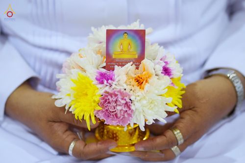 ภาพ No.81592:พิธีหล่อพระประธานเพื่อประดิษฐาน ณ ห้องแก้วสารพัดนึก 2 เนื่องในวันวิสาขบูชา วันเสาร์ที่ 3 มิถุนายน 2566 ณ วัดพระธรรมกาย จ.ปทุมธานี